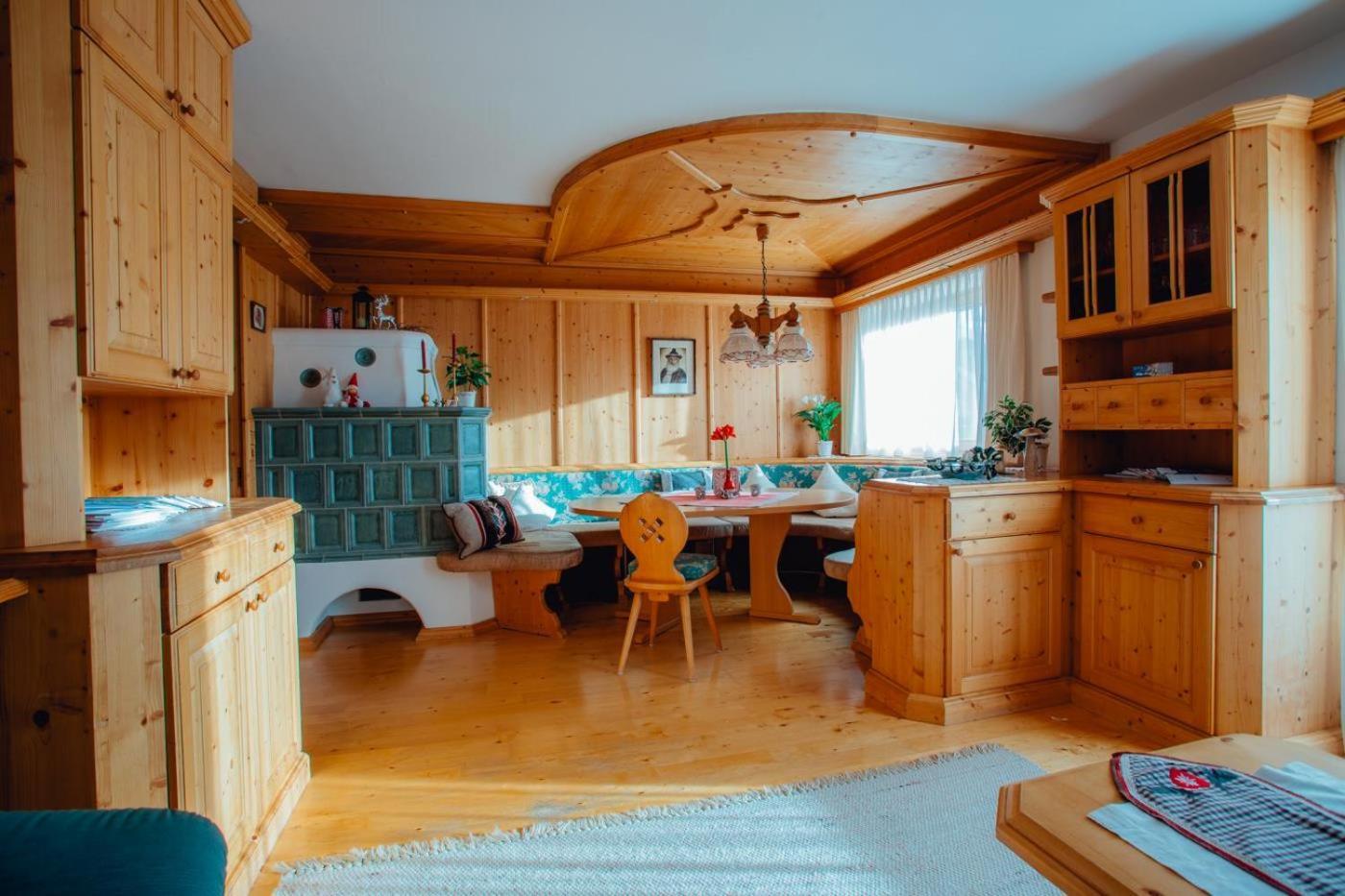 Appartement Seppi By Monicare Seefeld in Tirol Exterior photo
